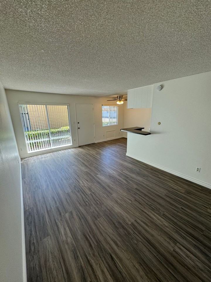 7434 Mesa College Dr #25 - Photo 6 of 16