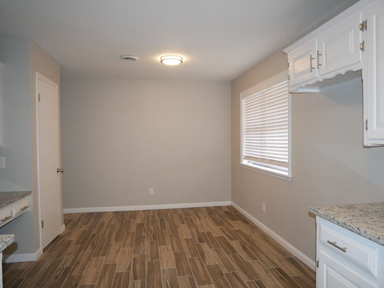 3309 S 53rd St - Photo 4 of 12