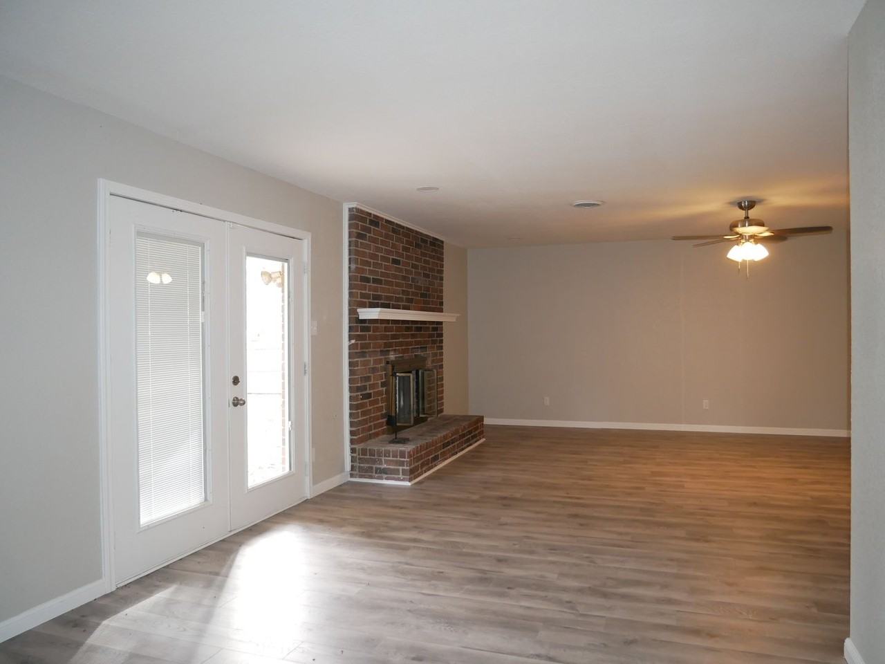 3309 S 53rd St - Photo 6 of 12