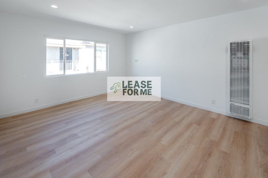 2757 S Redondo Blvd #2757 - Photo 5 of 20