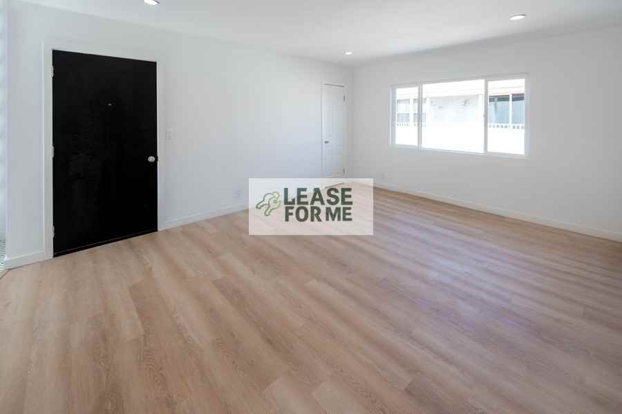 2757 S Redondo Blvd #2757 - Photo 7 of 20