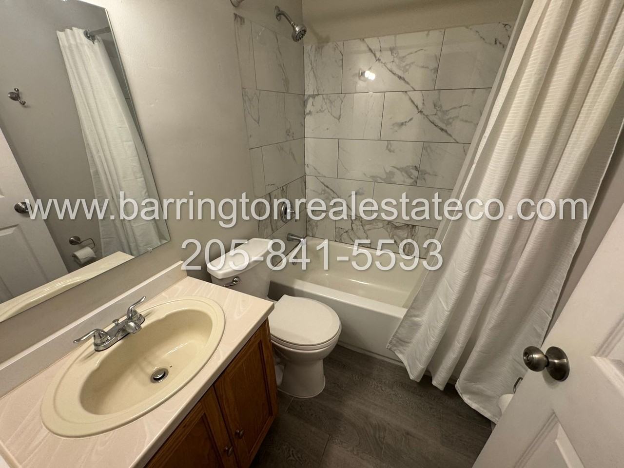 2525 23rd St - Photo 5 of 5