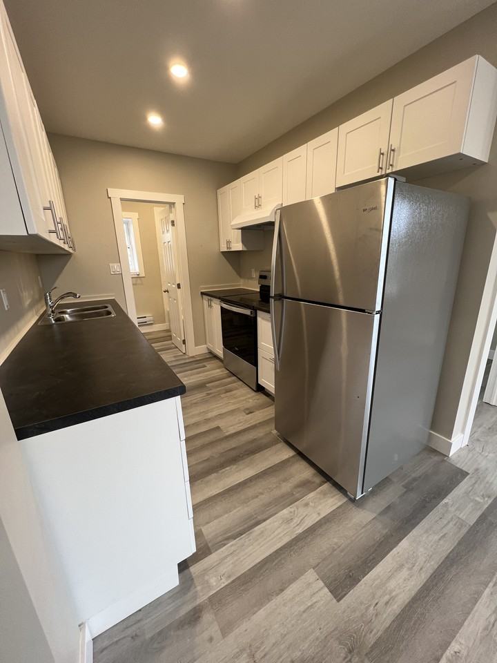 2307 Elm Tree Rd #3 - Photo 5 of 14
