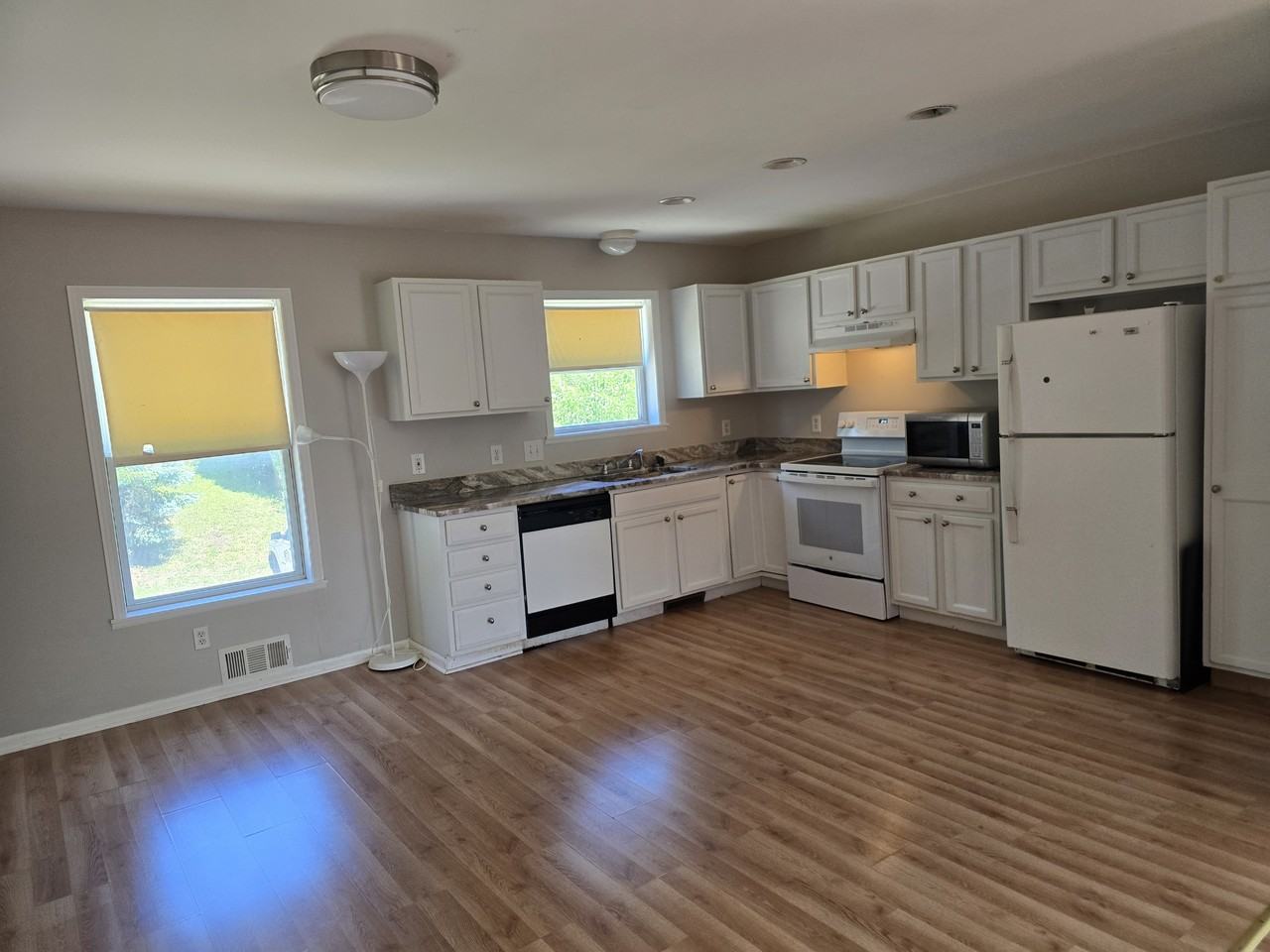 96 E Montcalm St #1 - Photo 2 of 8