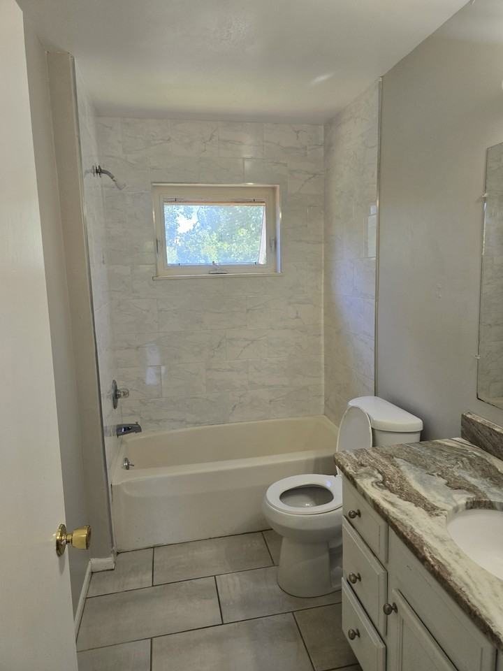 96 E Montcalm St #1 - Photo 6 of 8