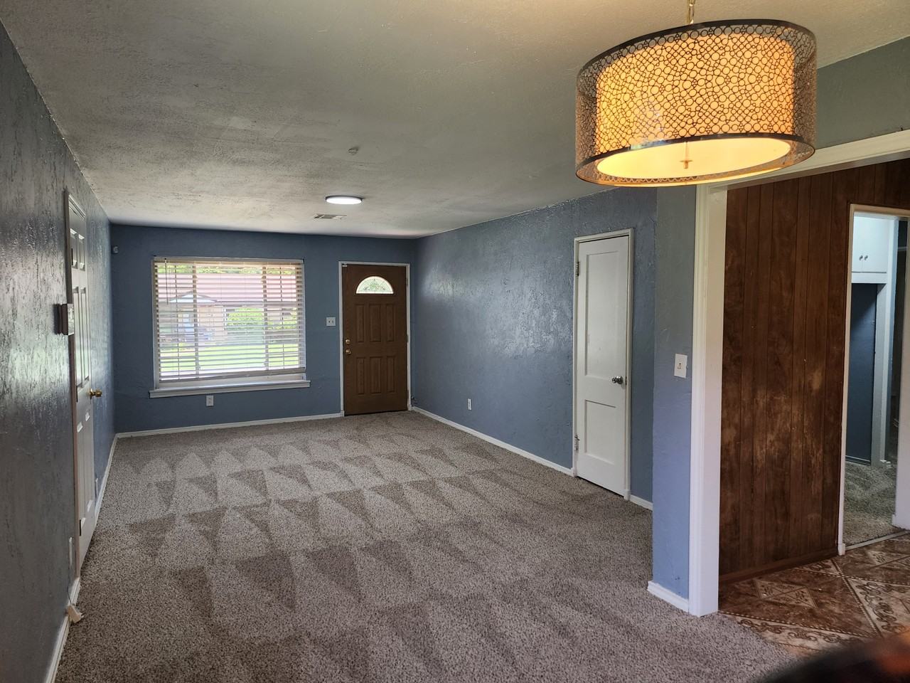 4213 N Lottie Ave #1 - Photo 3 of 34