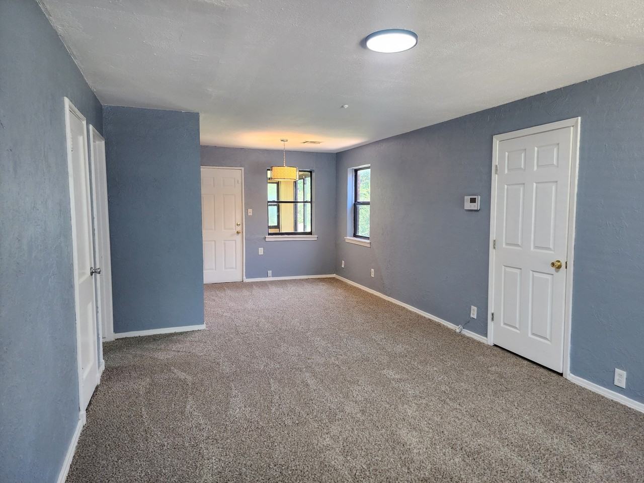 4213 N Lottie Ave #1 - Photo 4 of 34