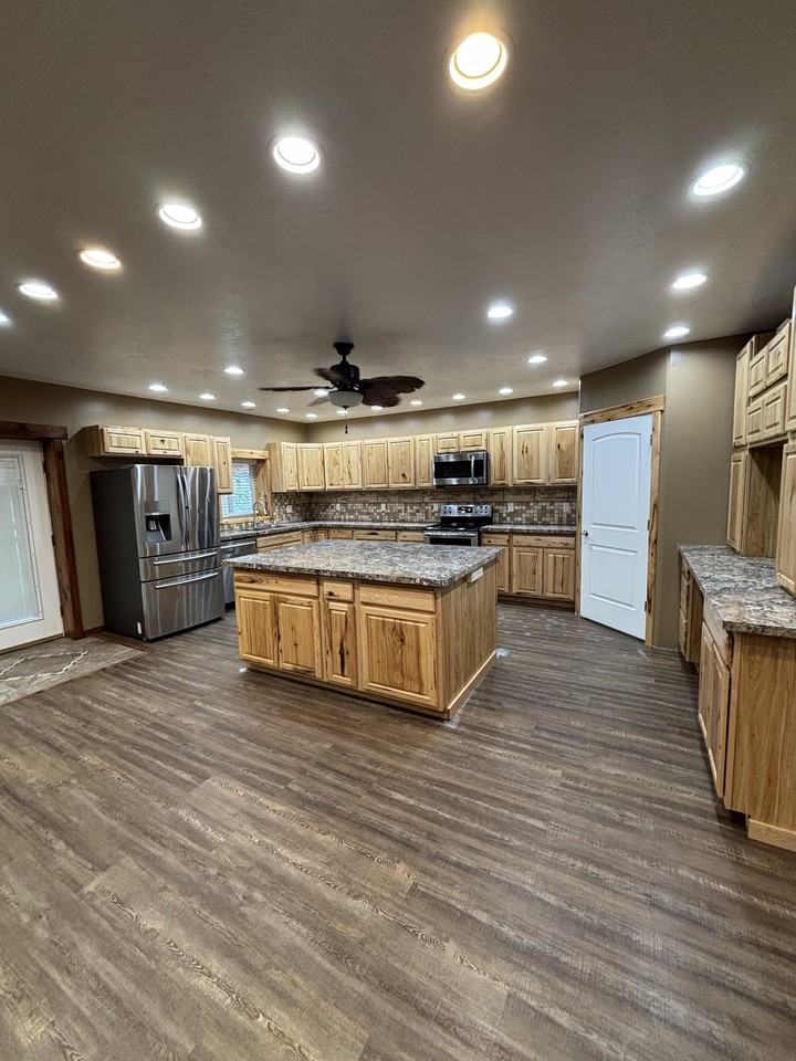 1440 Houston St #1 - Photo 2 of 10