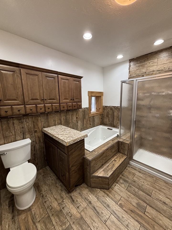 1440 Houston St #1 - Photo 4 of 10