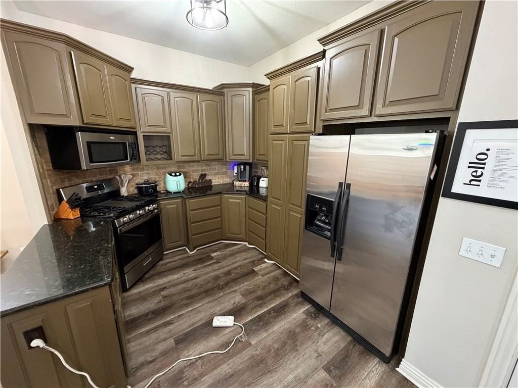 561 N Rupple Rd - Photo 7 of 28