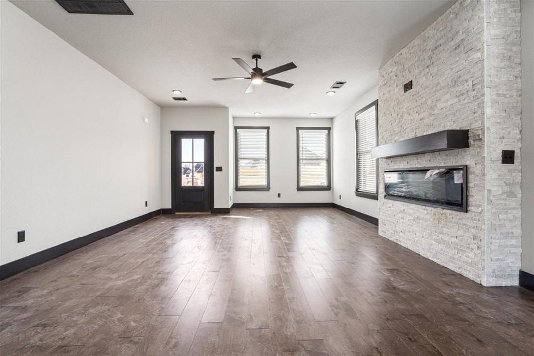 7010 Sw Orange Ave - Photo 3 of 22