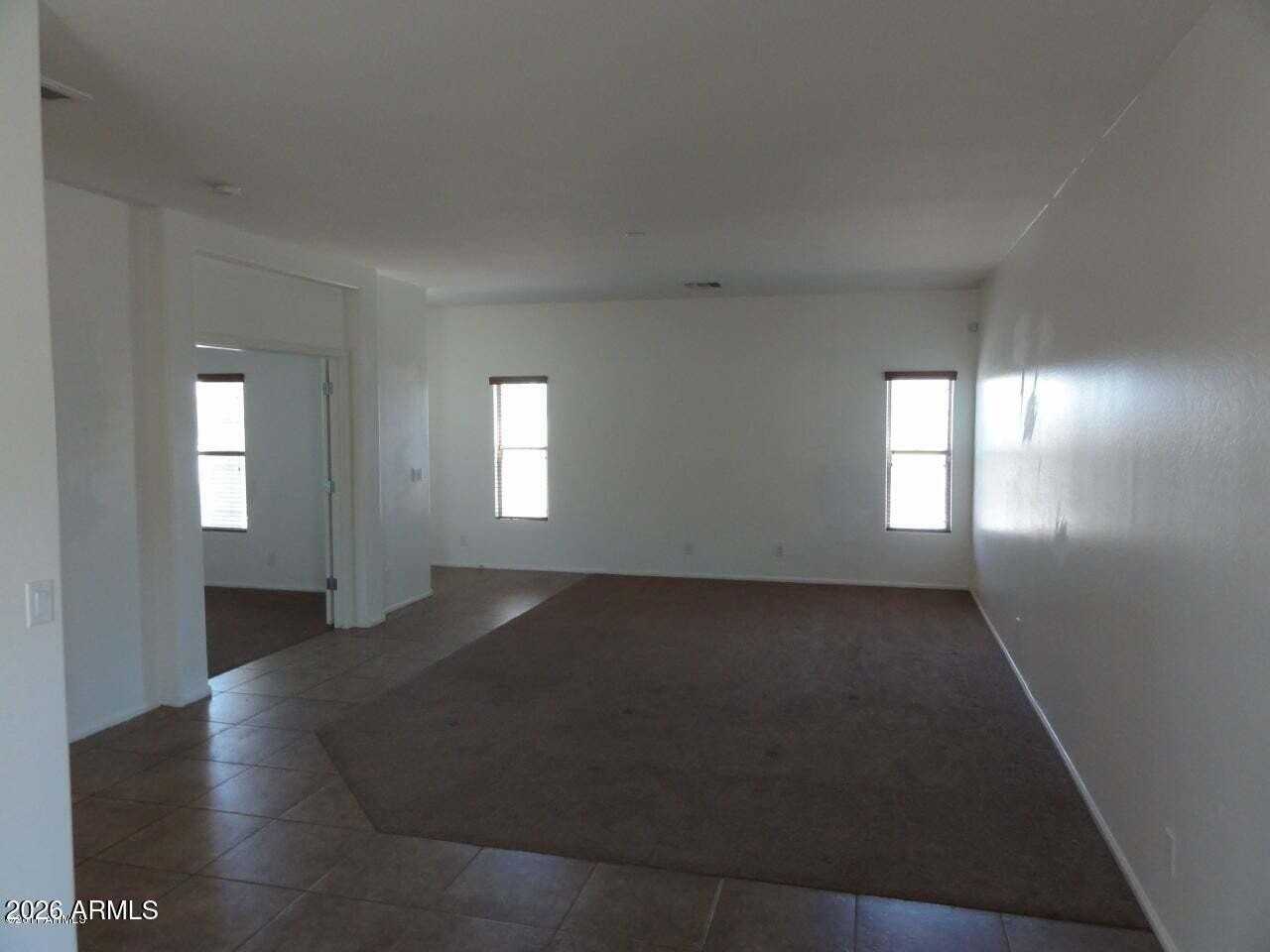 44215 W Caven Dr - Photo 2 of 12