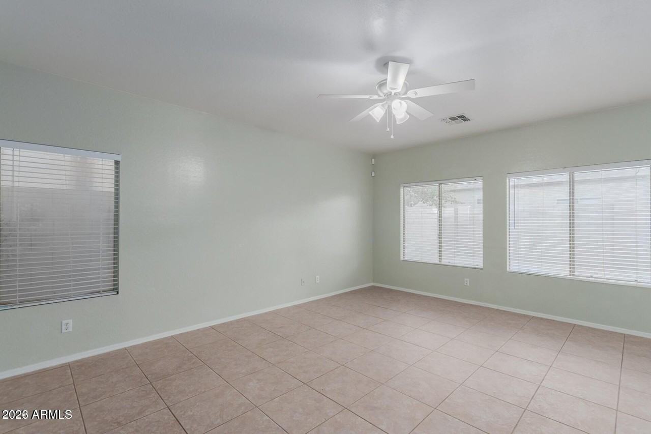 2739 E Indian Wells Pl - Photo 3 of 28