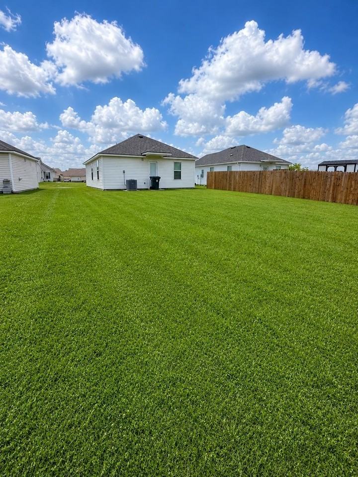 200 Benjamin Dr - Photo 6 of 6