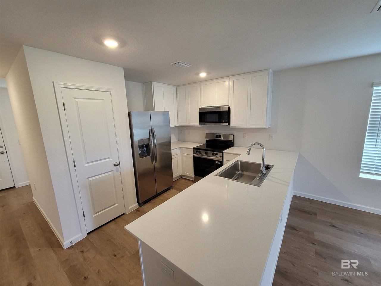 15417 Furlong Loop - Photo 6 of 17