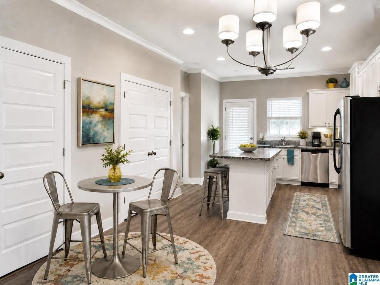 5556 Park Side Rd - Photo 5 of 15