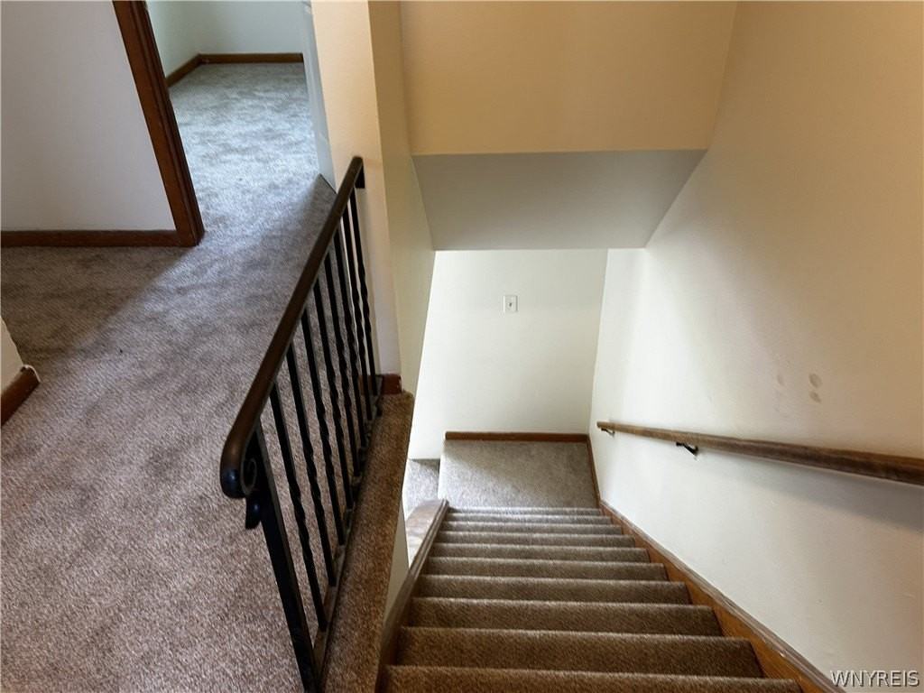 11 Lemans Dr #WEST - Photo 2 of 7