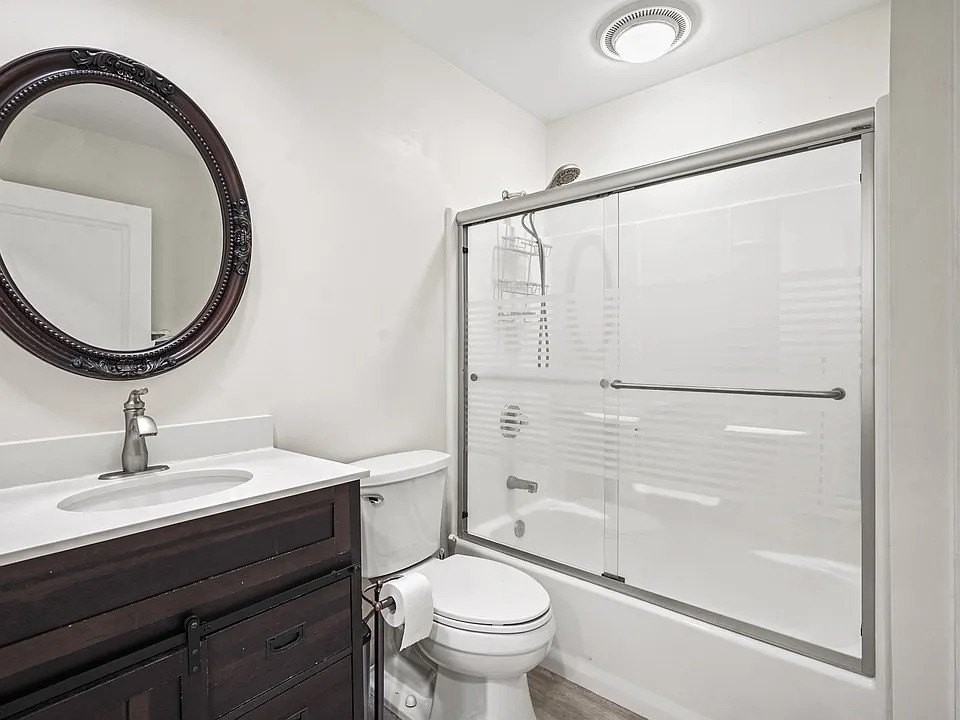 7 Sanctuary Dr #A - Photo 4 of 17