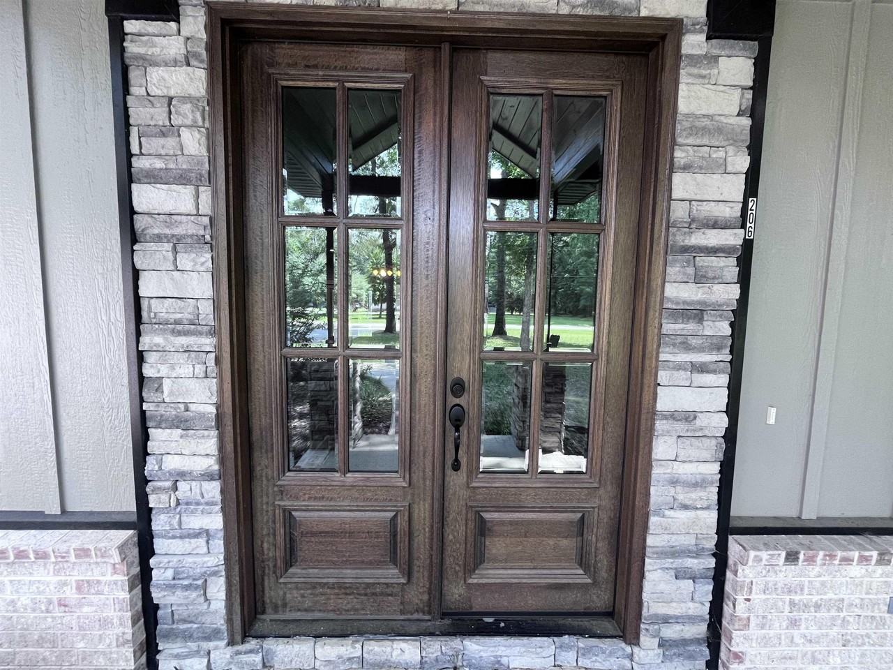 206 Bridgewood Dr - Photo 5 of 50