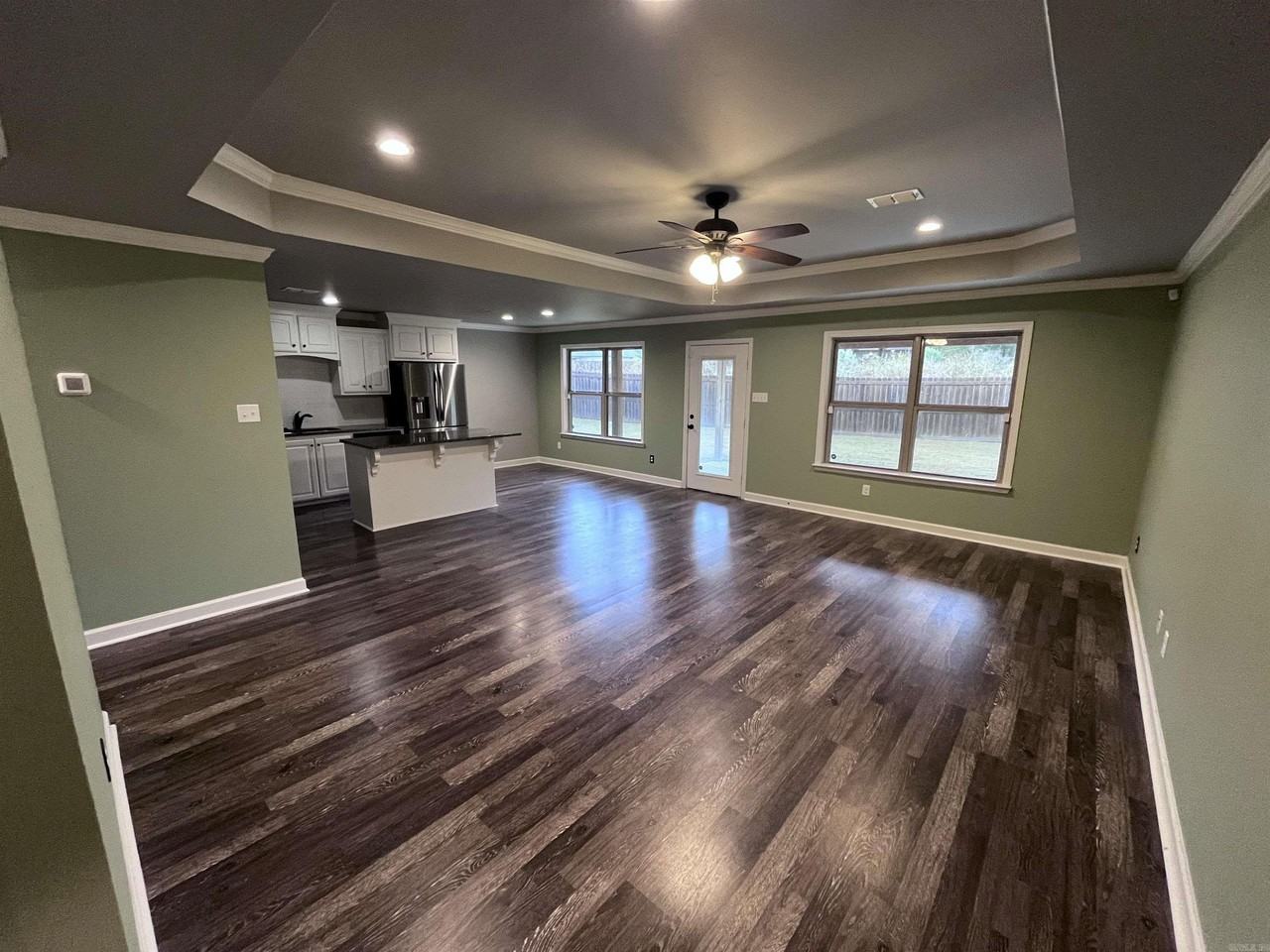 27 Kasidyann Ct - Photo 7 of 35