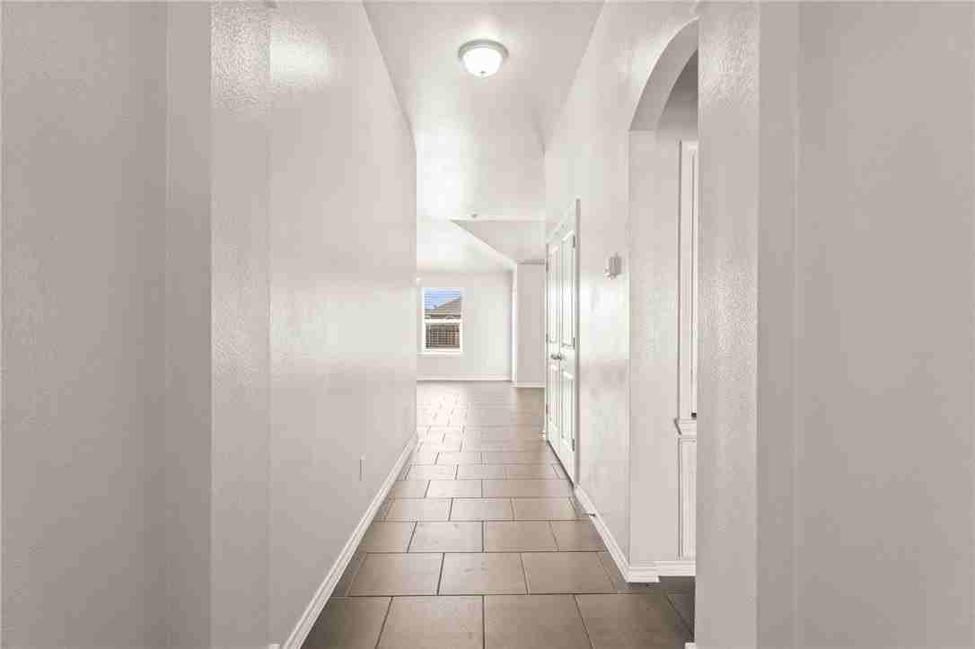 7308 Kolda Dr - Photo 4 of 22