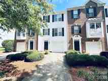 940 Tiger Ln - Photo 1 of 1