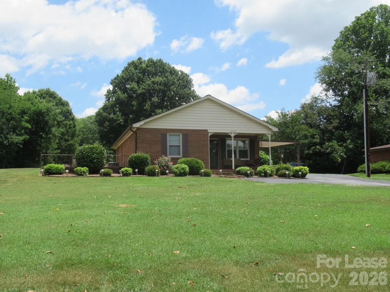 2828 Startown Rd - Photo 2 of 18