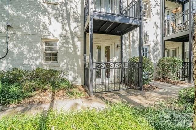 4917 Park Rd #B - Photo 5 of 25
