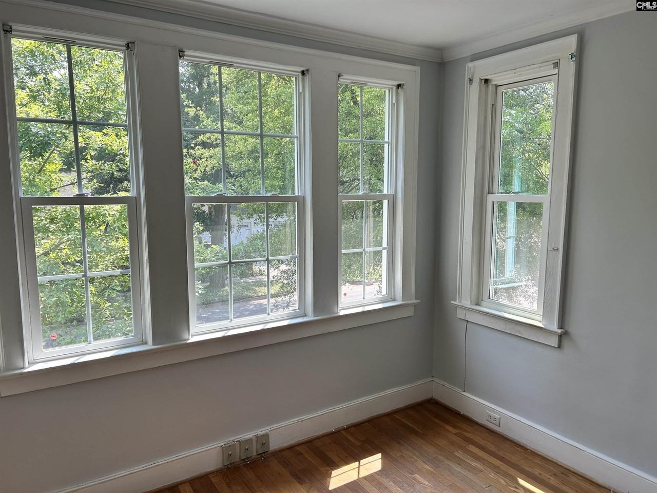 303 King St - Photo 7 of 41