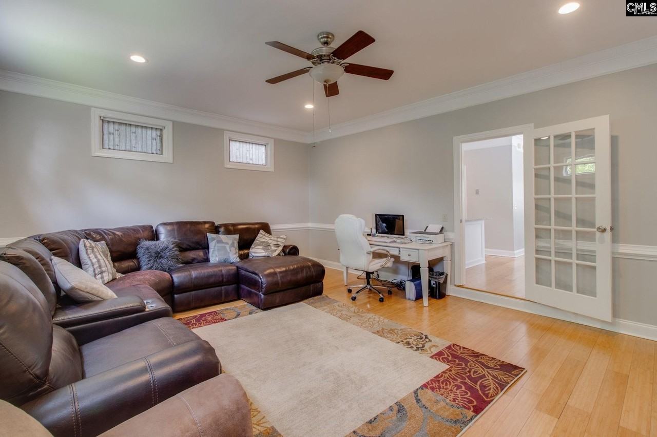1029 Maxcy St - Photo 7 of 14