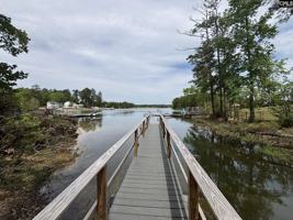 featured image of 527 Superior Cir