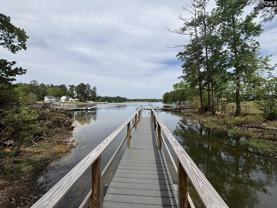 527 Superior Cir - Photo 1 of 1