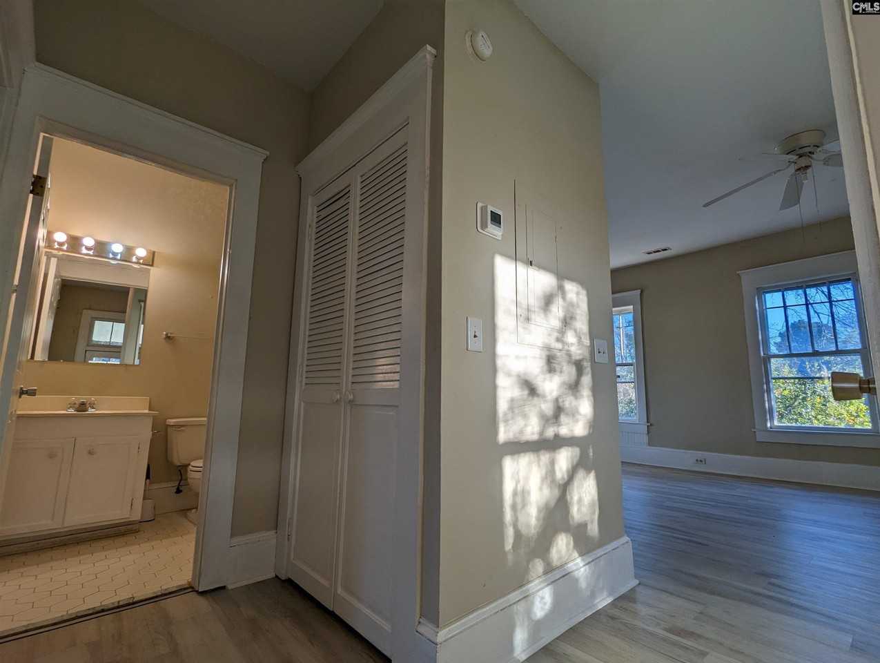 3121 Rosewood Dr - Photo 6 of 12