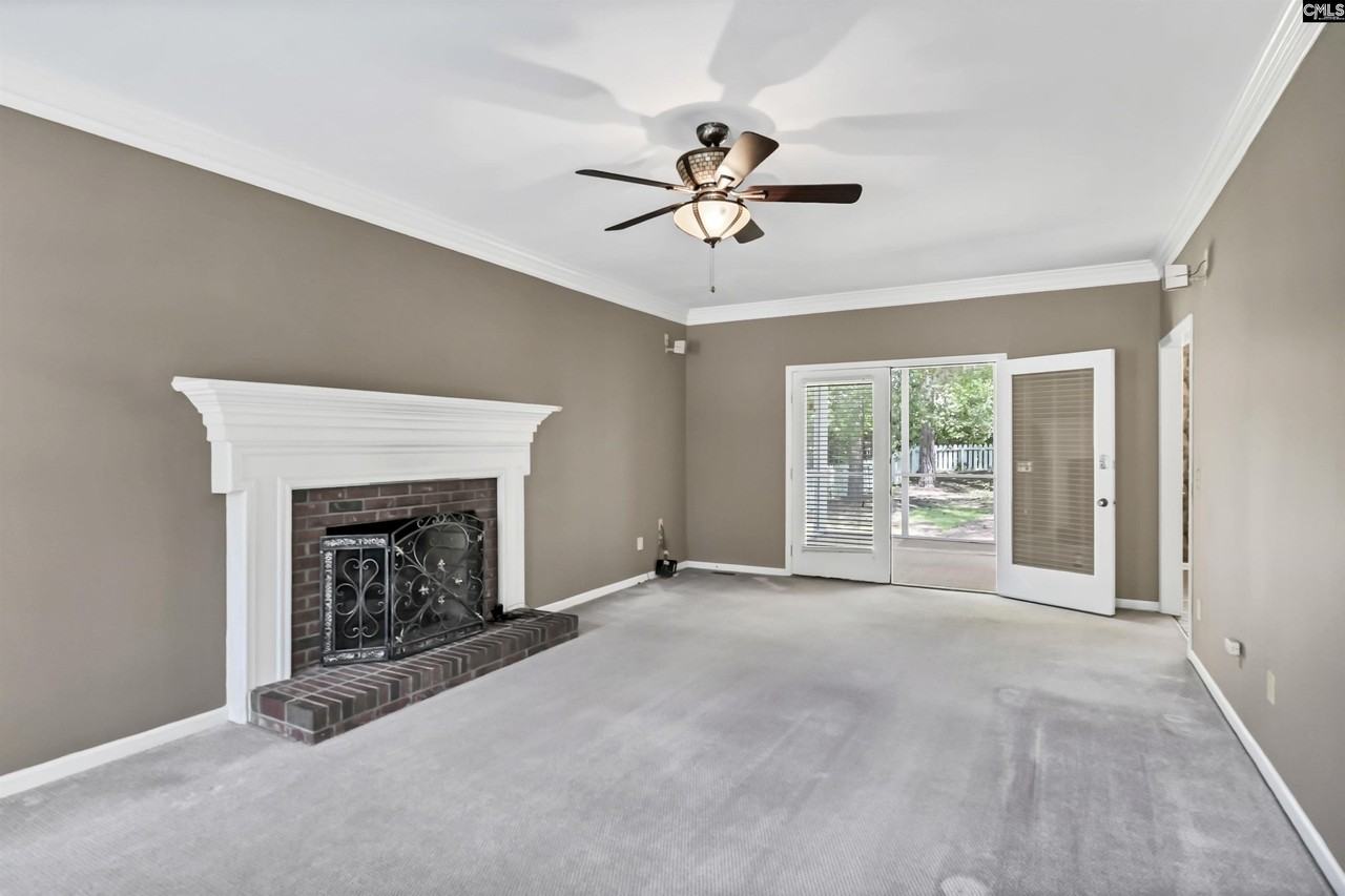 1100 Woodtree Ct - Photo 7 of 39