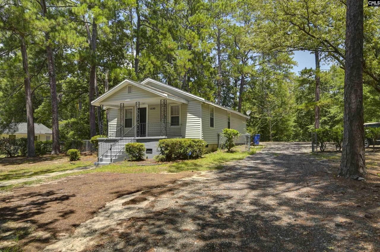 1330 Kingston Rd - Photo 2 of 34