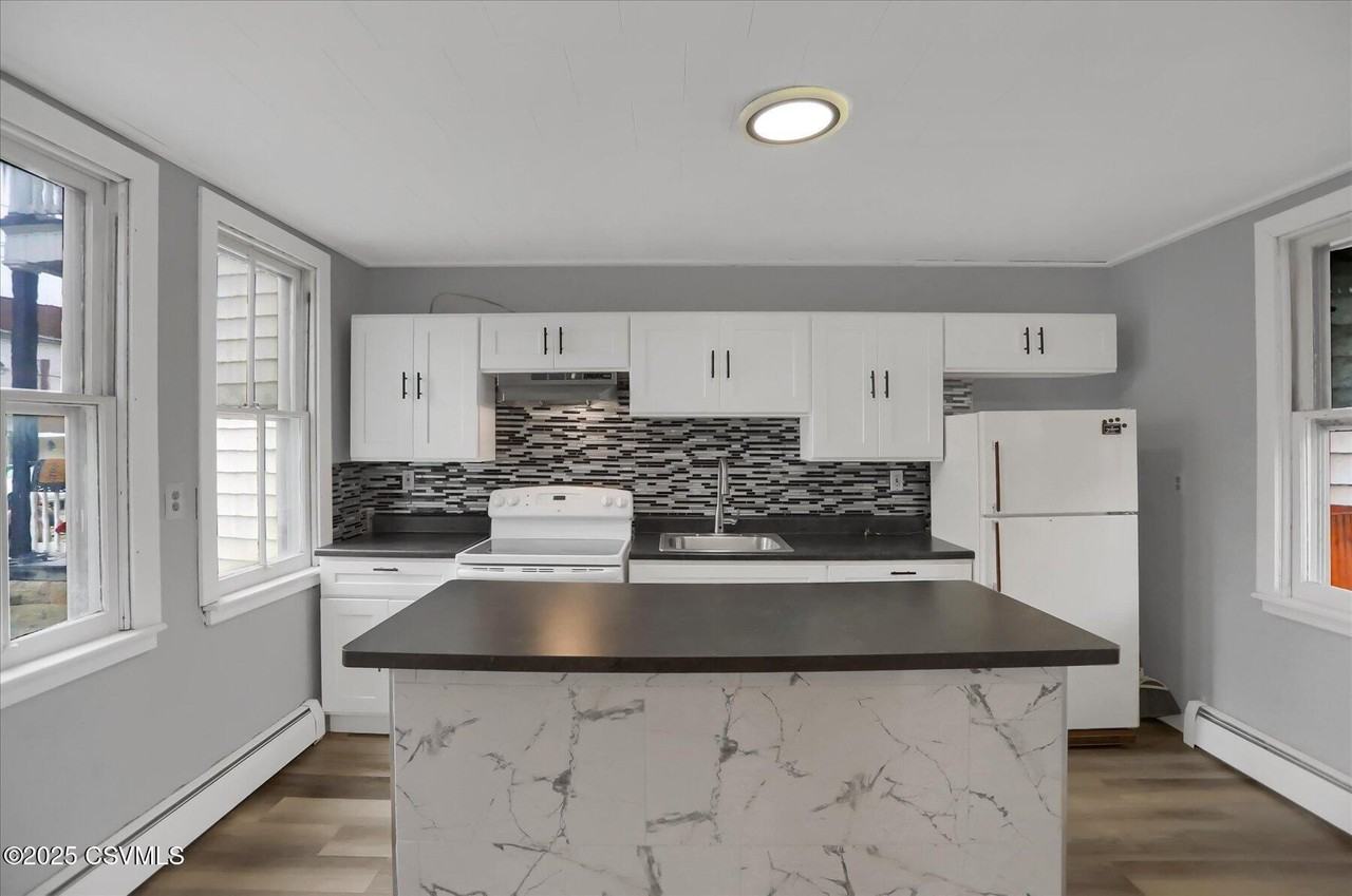 114 S 5th St - Photo 7 of 24