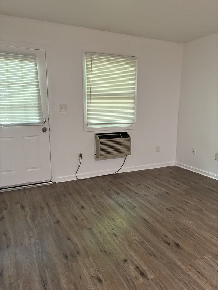 280-288 Penn Street - Photo 2 of 4