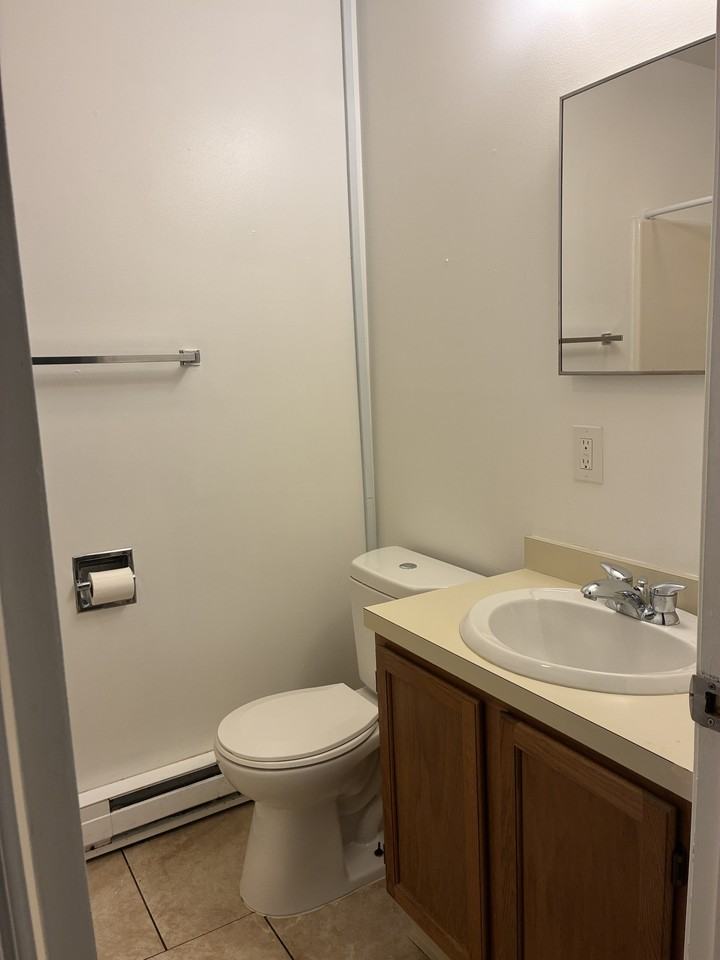 280-288 Penn Street - Photo 3 of 4