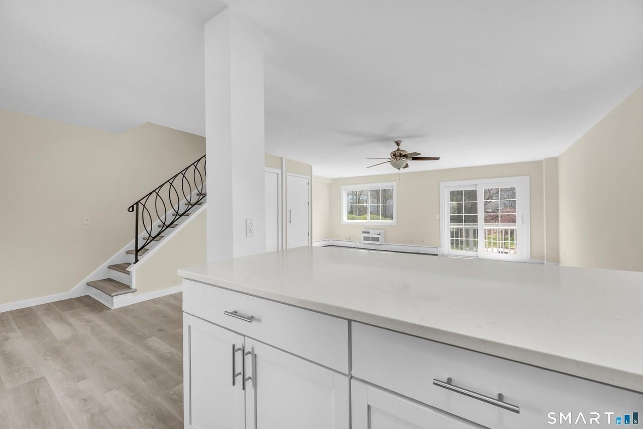 113 Park Ave #10 - Photo 5 of 30
