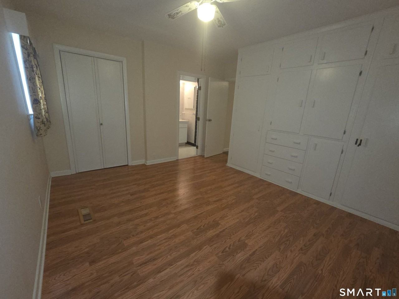 331 Campfield Ave - Photo 6 of 13