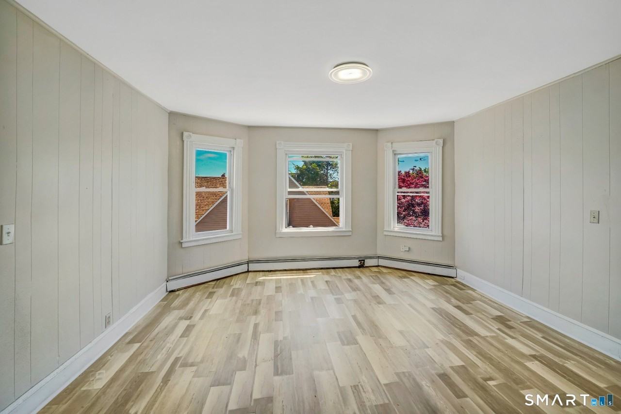 221 Willow St #3rdFL - Photo 4 of 7