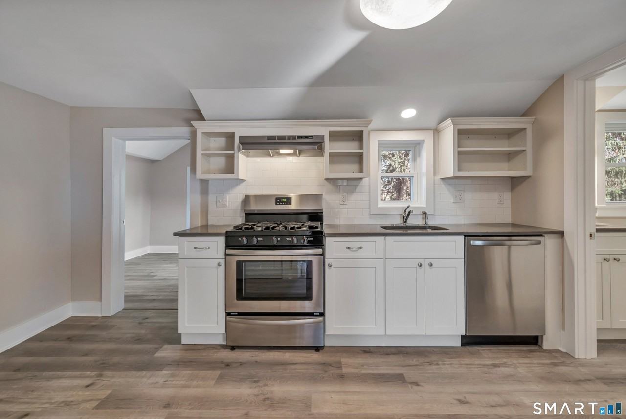 368 Boston St #B - Photo 2 of 5