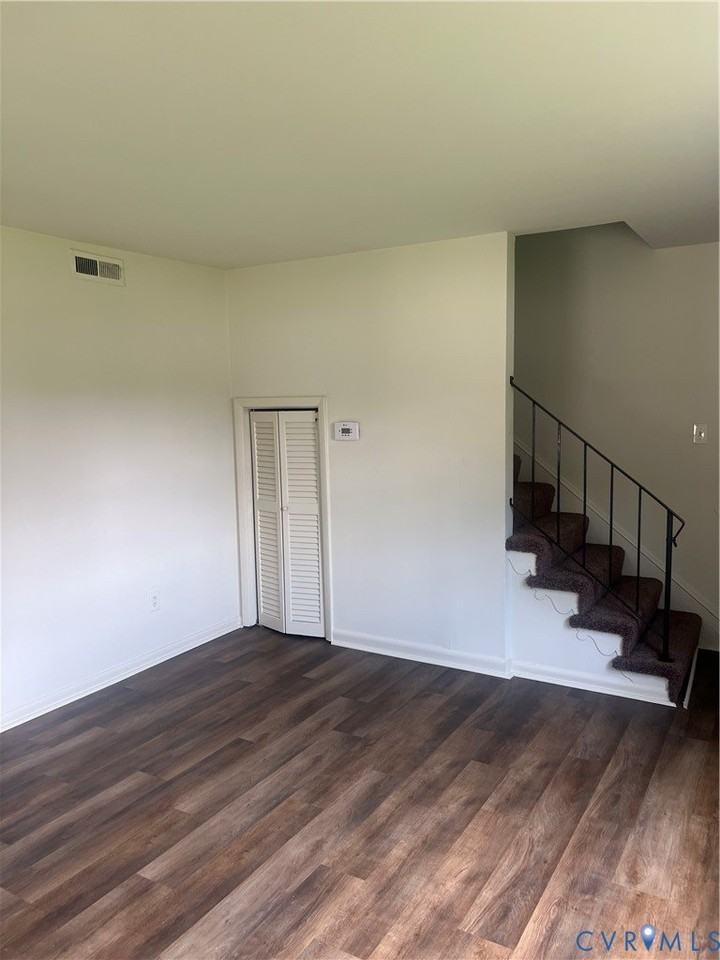 1011 Liberty Ave #A - Photo 3 of 9
