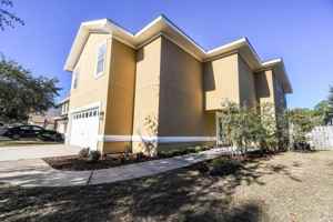 featured image of 735 Loblolly Bay Dr