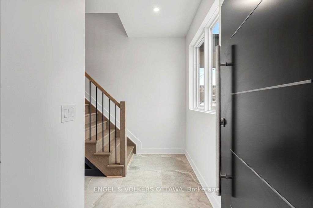 71 Parent Avenue - Photo 2 of 40