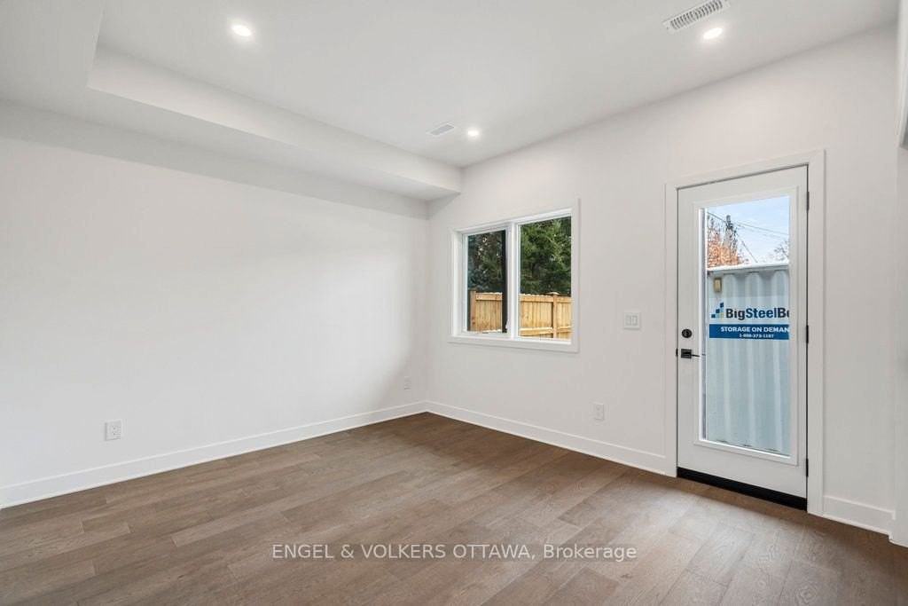 71 Parent Avenue - Photo 5 of 40