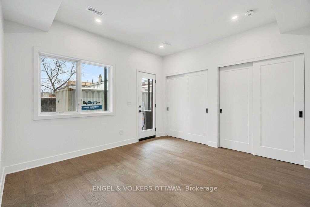 71 Parent Avenue - Photo 6 of 40
