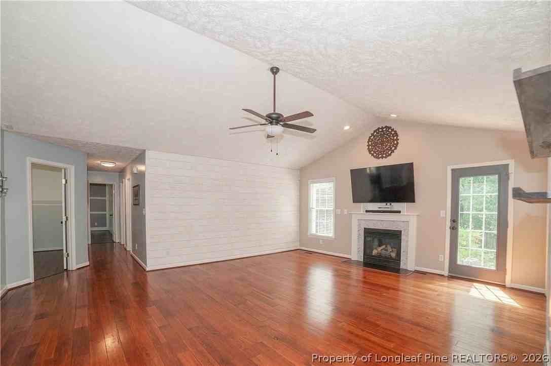 3513 Bracebridge Ct - Photo 4 of 39