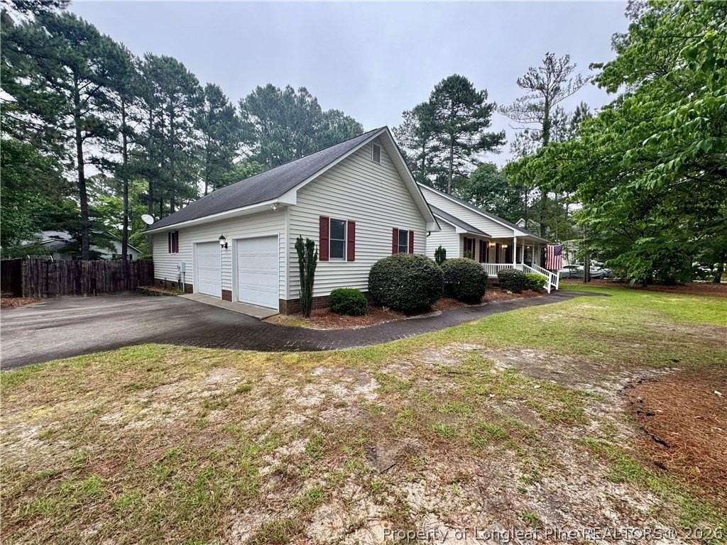 200 Horseshoe Dr - Photo 2 of 30