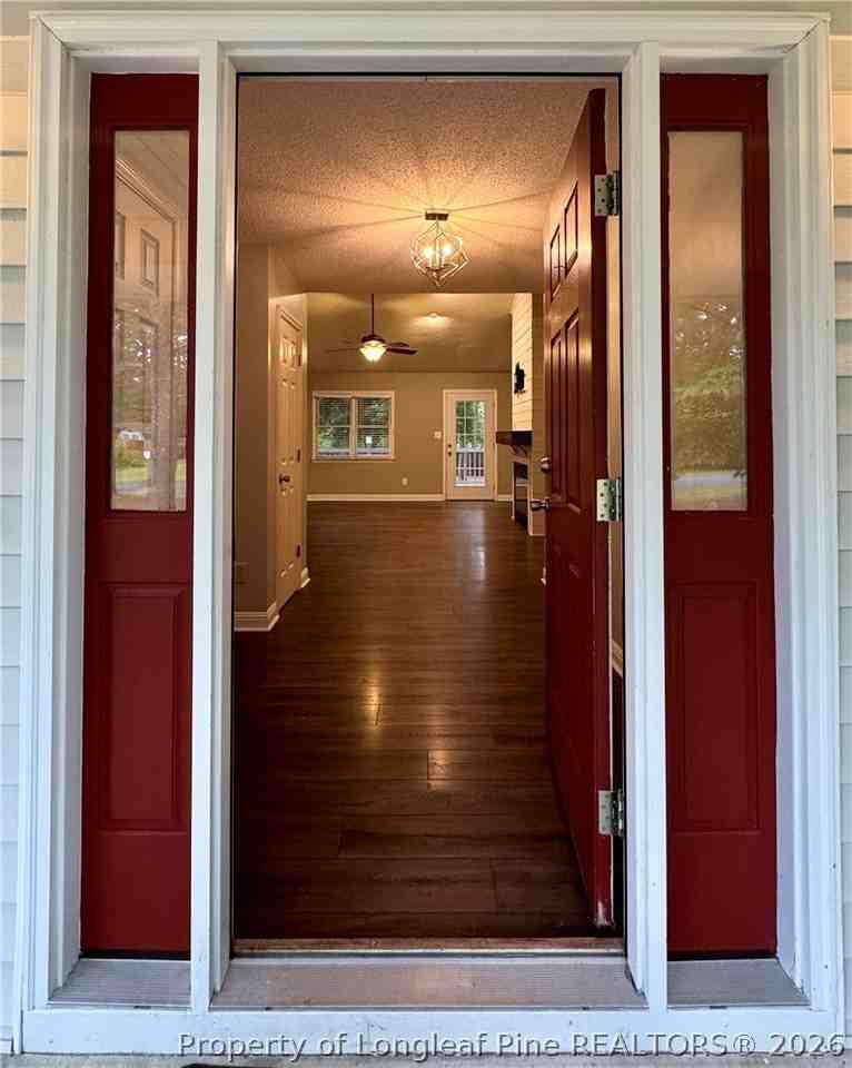 200 Horseshoe Dr - Photo 3 of 30